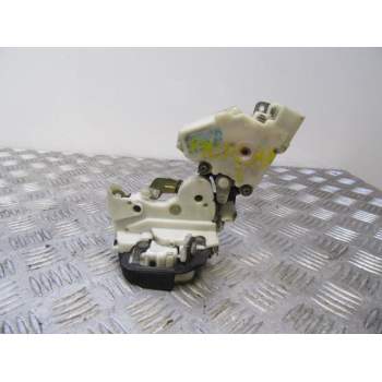 CERRADURA PUERTA DELANTERA DERECHA 8255250J00 