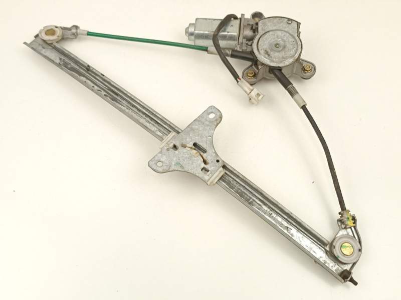 Recambio de elevalunas delantero derecho para suzuki wagon 1.3 g referencia OEM IAM 8341083E00  