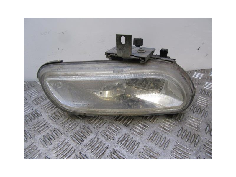 Recambio de antiniebla dcho. : peugeot 406 : 2.1 d (108,77cv) [1996] para peugeot 406 2.1 d referencia OEM IAM 37080748D  