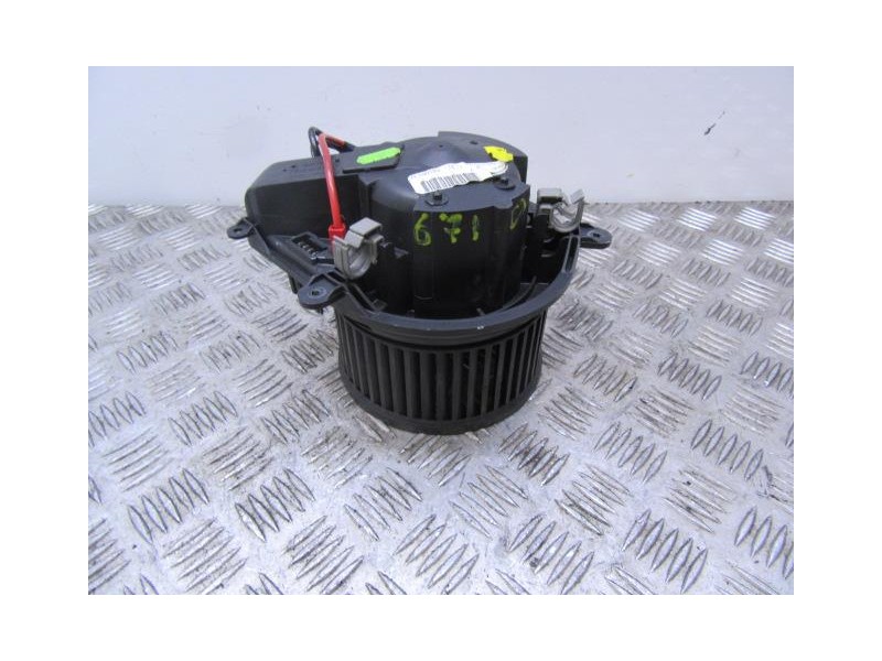 Recambio de motor calefaccion : peugeot 406 : 2.1 d (108,77cv) [1996] para peugeot 406 2.1 d referencia OEM IAM C31651057Q  