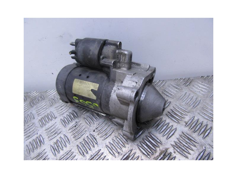 Recambio de motor arranque : citroen c5 : 2.2 hdi [2002] para citroen c5 2.2 hdi referencia OEM IAM 000122301BOSCH  