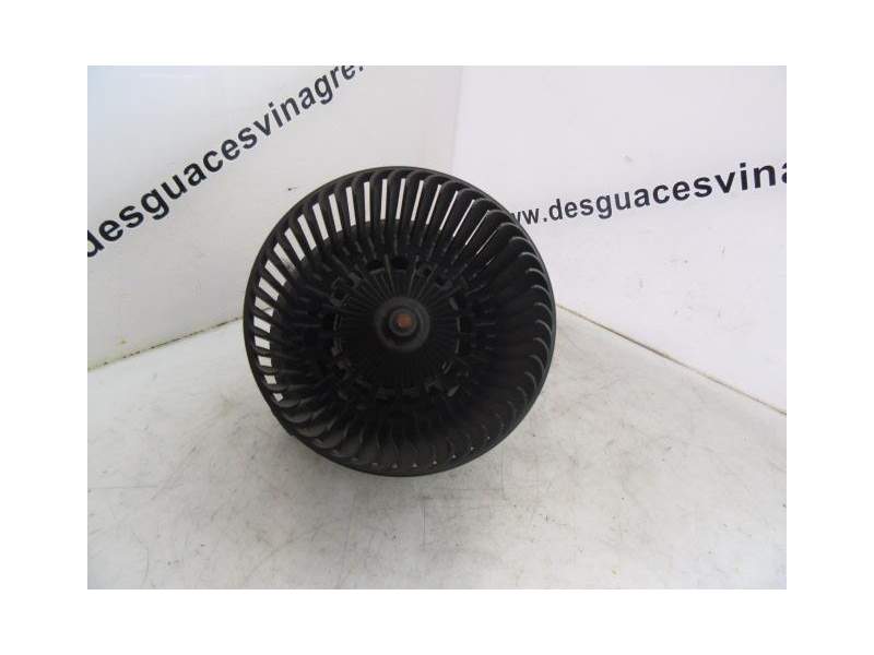 Recambio de motor calefaccion para peugeot 207 1.4 hdi referencia OEM IAM   