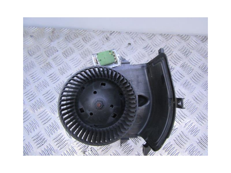 Recambio de motor calefaccion : volkswagen polo : 1.9 d (63,90cv) [1998] para volkswagen polo 1.9 d referencia OEM IAM 6N1820021