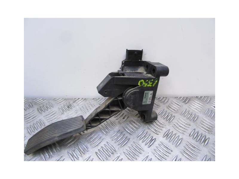 Recambio de potenciómetro aceleración : opel astra : 1.7 d (67,98cv) [1999] para opel astra 1.7 d referencia OEM IAM 0281002278B