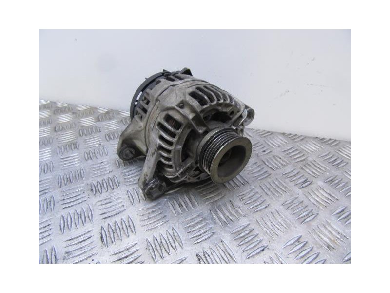 Recambio de alternador : fiat brava : 1.6 g (103,33cv) [1999] para fiat brava 1.6 g referencia OEM IAM 0124325009BOSCH  