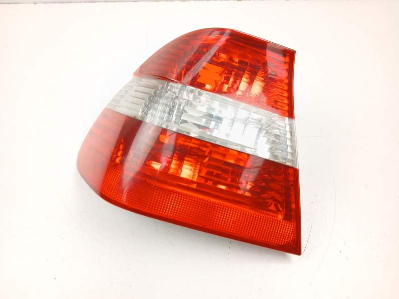 Recambio de piloto trasero izquierdo para bmw 3 (e46) 320 d referencia OEM IAM 6910531  