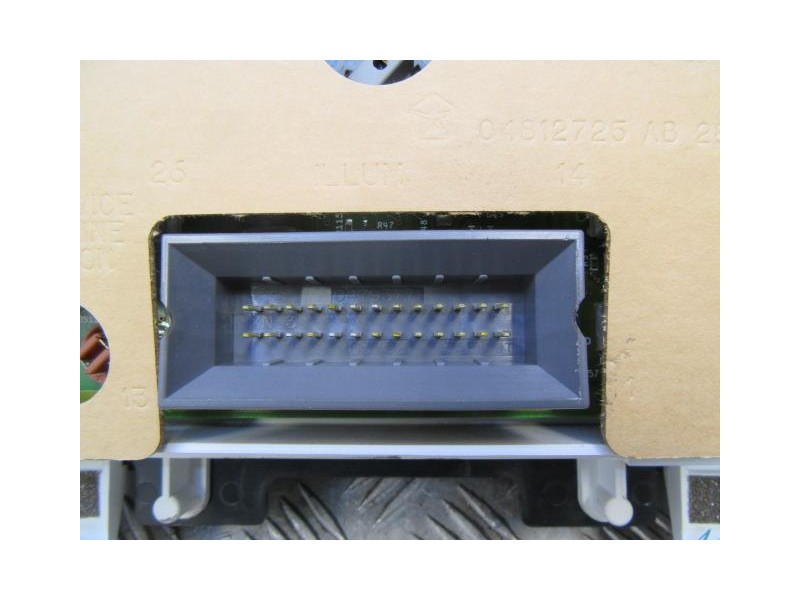 Recambio de cuadro instrumentos : chrysler neon : 2.0 g (133,24cv) [2002] para chrysler neon 2.0 g referencia OEM IAM P04793523A