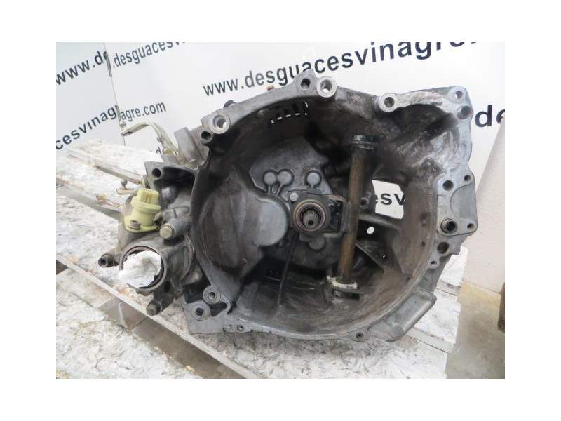 Recambio de caja cambios 5v diesel para peugeot 306 1.9 d -djy referencia OEM IAM 20CL66  