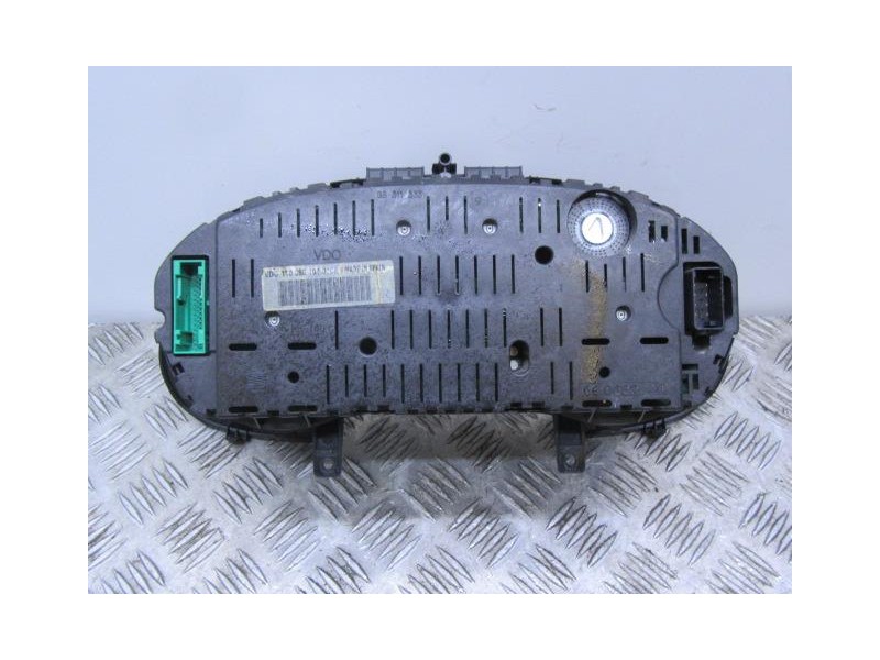 Recambio de cuadro instrumentos : seat cordoba : 1.9 tdi (100,61cv) [2003] para seat cordoba 1.9 tdi referencia OEM IAM 11008010