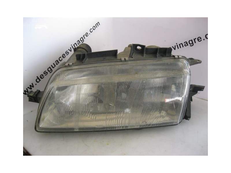 Recambio de faro izquierdo para peugeot 605 1.9 td 12v 4p referencia OEM IAM   