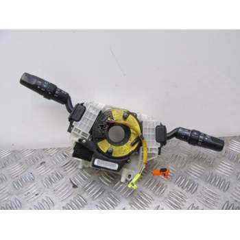 MANDO LUCES Y LIMPIAS 17D682 