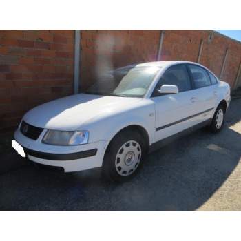 VOLKSWAGEN PASSAT B5 (3B2)