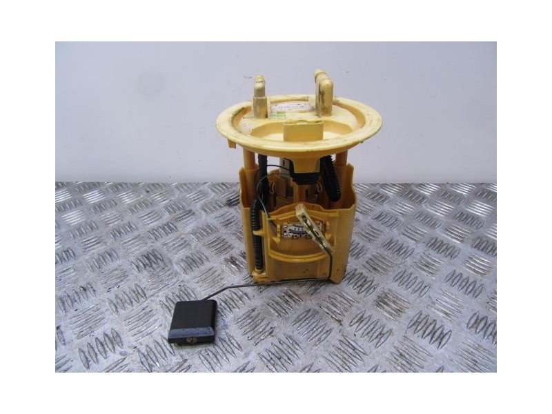 Recambio de bomba gasolina / aforadores : fiat scudo : 2.0 td (93,81cv) [2001] para fiat scudo 2.0 td referencia OEM IAM   