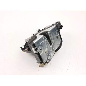 CERRADURA PUERTA DELANTERA DERECHA 51217011244 