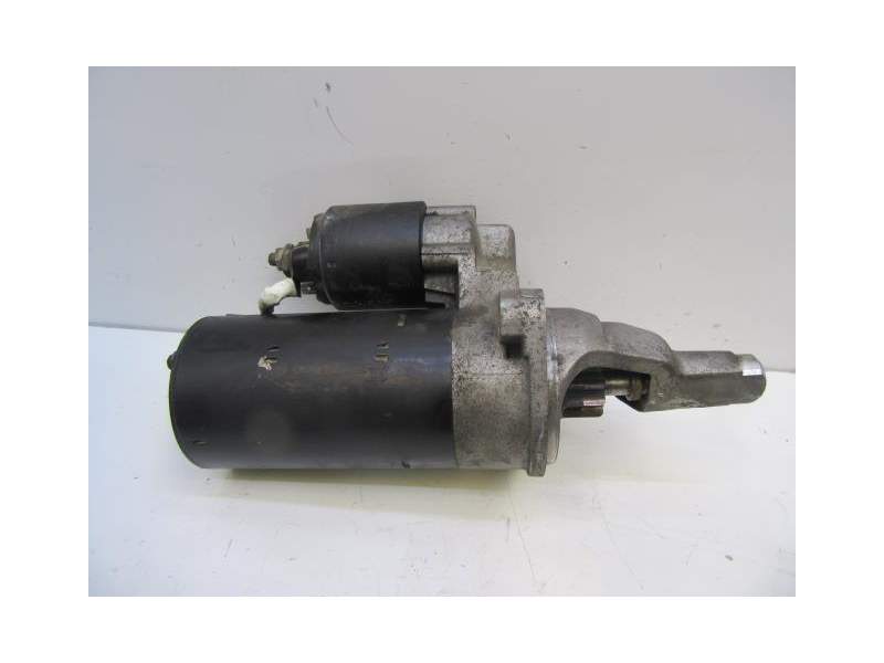 Recambio de motor arranque para audi a6 2.5 td referencia OEM IAM 0001109021  