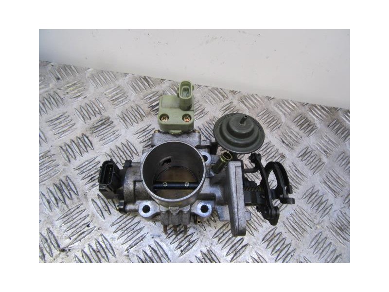 Recambio de carburador monopunto : toyota carina : 2.0 g (133,24cv) [1993] para toyota carina 2.0 g referencia OEM IAM 747803D21
