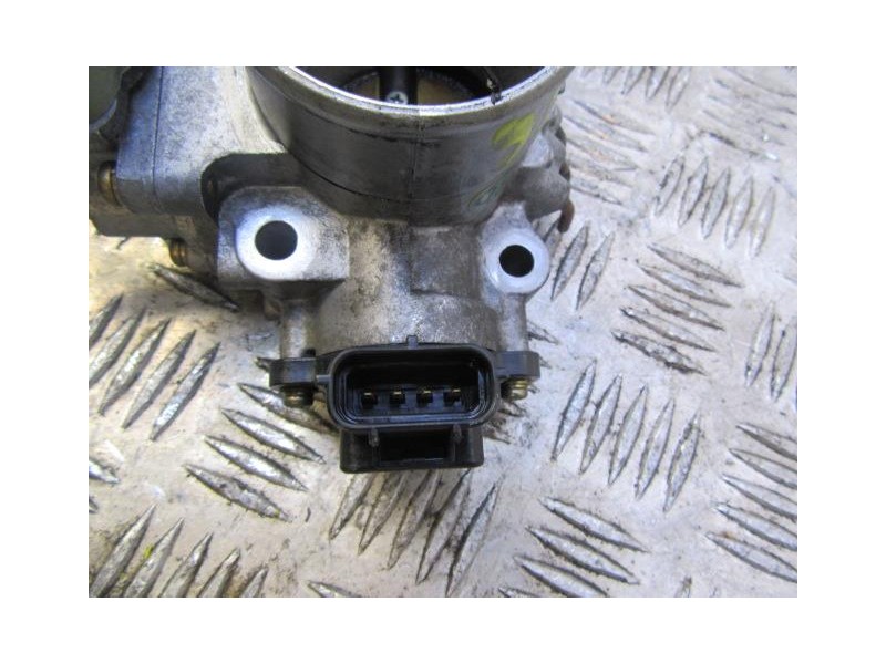 Recambio de carburador monopunto : toyota carina : 2.0 g (133,24cv) [1993] para toyota carina 2.0 g referencia OEM IAM 747803D21