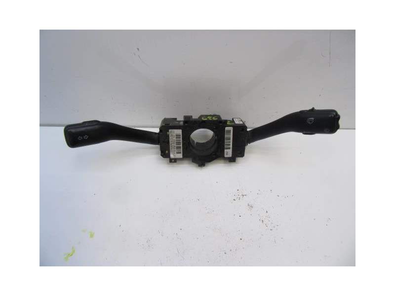 Recambio de mando luces y limpias para audi a6 2.5 td referencia OEM IAM 8L0953513G  