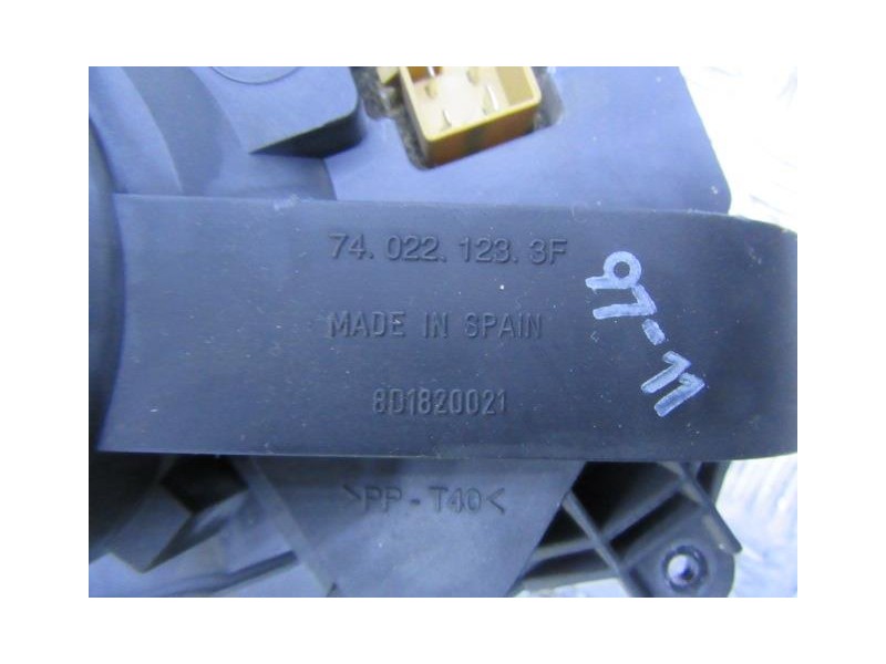 Recambio de motor calefaccion : volkswagen passat : 1.9 tdi [1997] para volkswagen passat 1.9 tdi referencia OEM IAM 8D1820021  