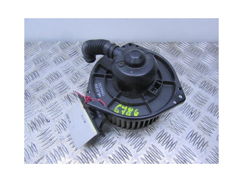 Recambio de motor calefaccion : nissan almera : 2.0 d (74,78cv) [1998] para nissan almera 2.0 d referencia OEM IAM 81253  