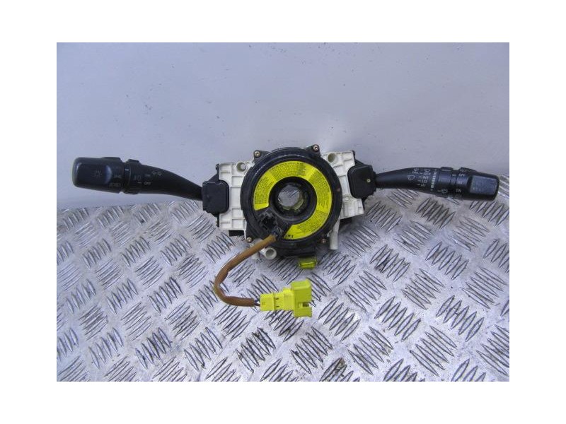 Recambio de mando luces y limpias : hyundai terracan : 2.9 crdi (163,15cv) [2007] para hyundai terracan 2.9 crdi referencia OEM 