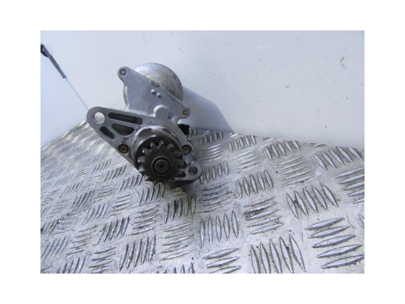 Recambio de motor arranque : toyota carina : 2.0 g (133,24cv) [1994] para toyota carina 2.0 g referencia OEM IAM 28100-74130  