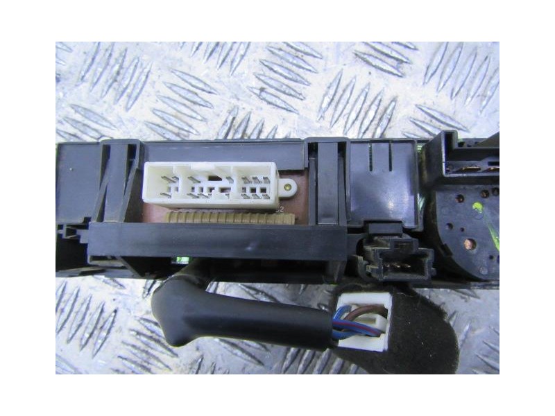 Recambio de mandos calefaccion : ssangyong family : 2.5 d -xd3p (68cv) 5p [1994] para ssangyong family 2.5 d -xd3p referencia OE