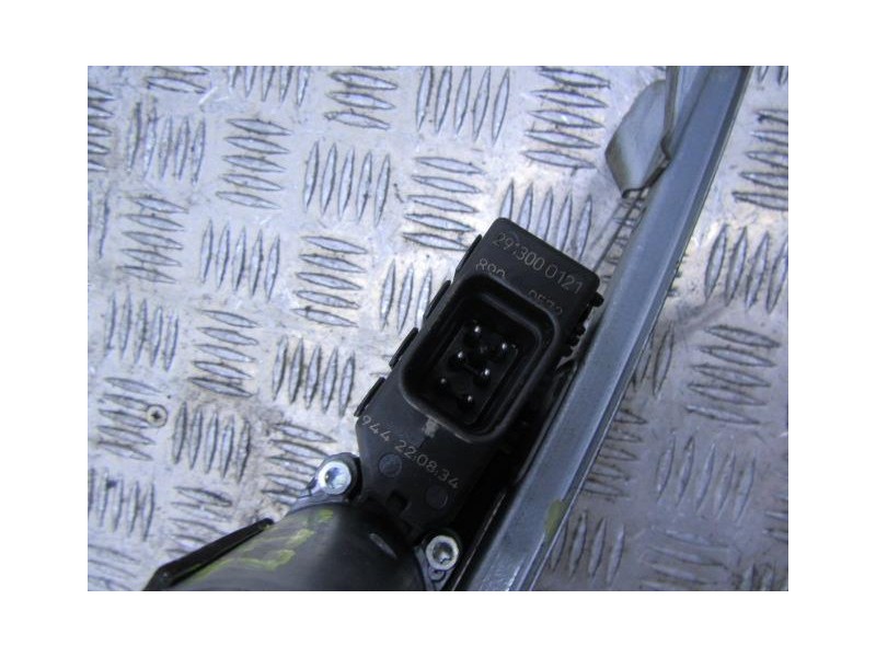 Recambio de elevalunas elec. tra. izq. : opel astra : 1.7 dti (100,61cv) [2009] para opel astra 1.7 dti referencia OEM IAM CONFO