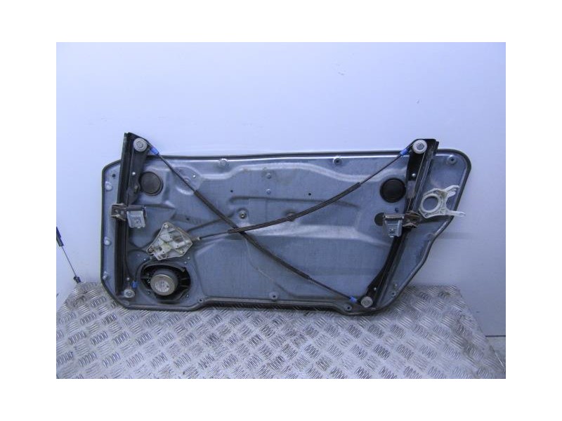 Recambio de elevalunas elec. del. izq. : seat ibiza : 1.4 g (74,78cv) [2004] para seat ibiza 1.4 g referencia OEM IAM 6L3837751L