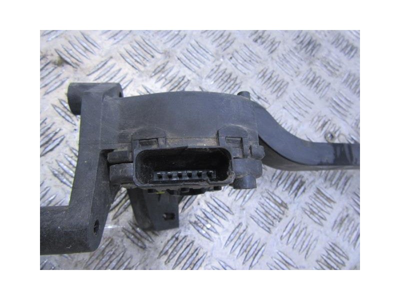 Recambio de potenciómetro aceleración : opel combo : 1.7 dti y17dt (74,8cv) 5p [2004] para opel combo 1.7 dti y17dt referencia O