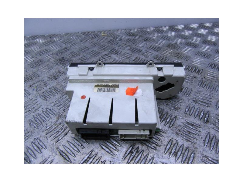 Recambio de mandos calefaccion : ford mondeo : 2.0 tdci (130,52cv) [2002] para ford mondeo 2.0 tdci referencia OEM IAM 2S7H18C61