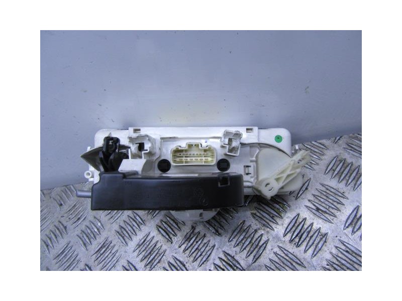 Recambio de mandos calefaccion : renault megane : 1.5 d (106,05cv) [2008] para renault megane 1.5 d referencia OEM IAM   