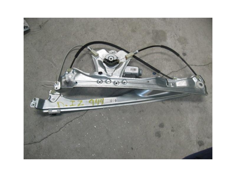 Recambio de elevalunas del-izdo : renault clio : 1.5 dci-grand-tour-5p-k9kt766(86cv) [2009] para renault clio 1.5 dci-grand-tour