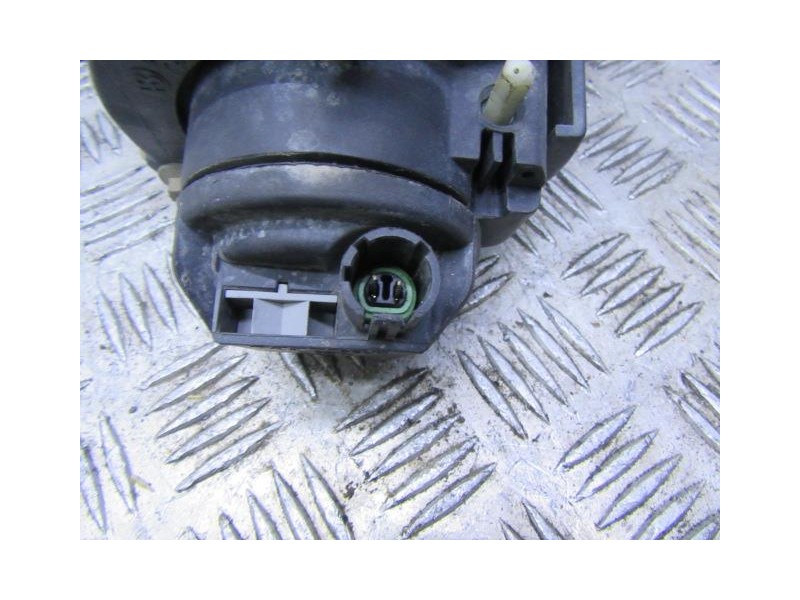 Recambio de antiniebla dcho. : renault clio : 1.4 g (74,78cv) [2000] para renault clio 1.4 g referencia OEM IAM   