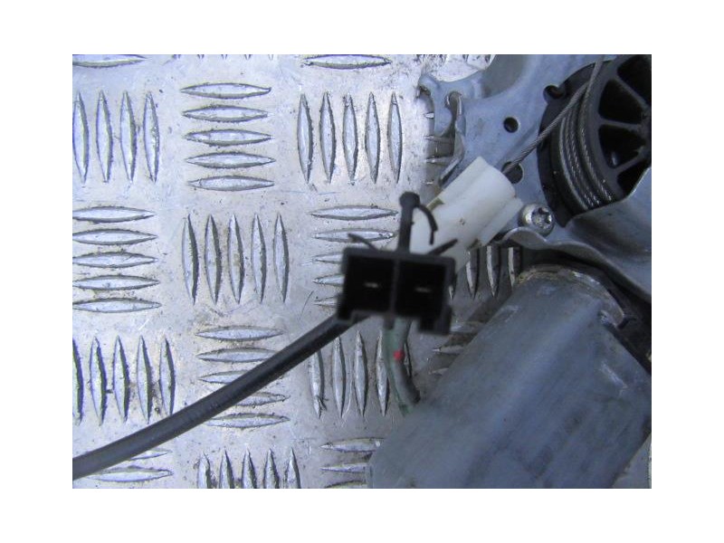 Recambio de elevalunas elec. del. izq. : nissan primera : 2.0 t diesel [1997] para nissan primera 2.0 t diesel referencia OEM IA