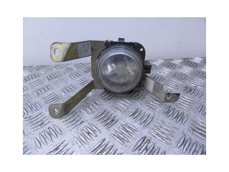 Recambio de antiniebla izq. : mitsubishi carisma : 1.8 g [2000] para mitsubishi carisma 1.8 g referencia OEM IAM   