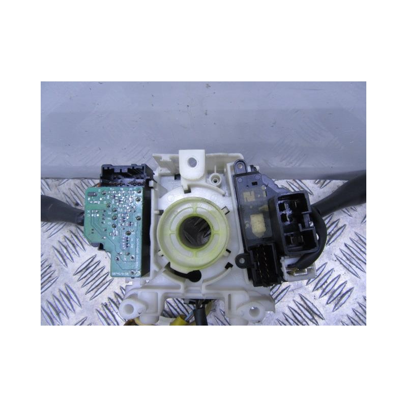 Recambio de mando luces y limpias : mitsubishi carisma : 1.8 g [2000] para mitsubishi carisma 1.8 g referencia OEM IAM MR318844 