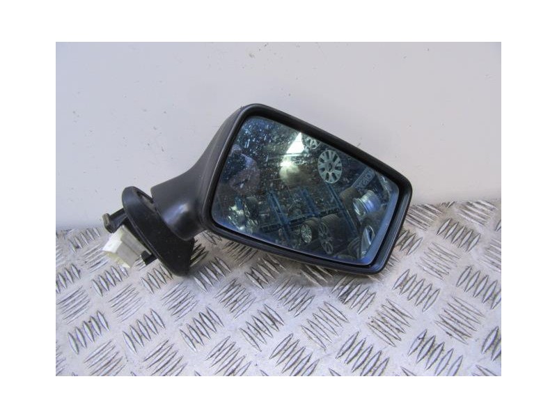 Recambio de retrovisor dch : audi 80 : 2.0 g (115,57cv) [1993] para audi  80 2.0 g referencia OEM IAM ELECTRICO  