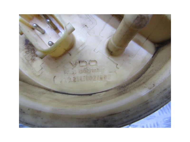 Recambio de bomba gasolina / aforadores : bmw 320 : 2.0 td (149,56cv) [2003] para bmw  320 2.0 td referencia OEM IAM 2282147002 