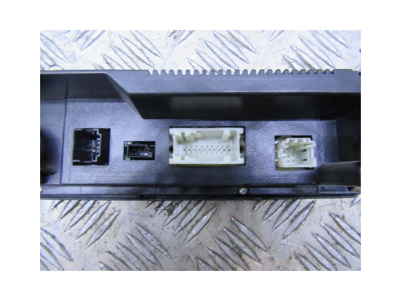 Recambio de mandos calefaccion : bmw 320 : 2.0 td (149,56cv) [2003] para bmw  320 2.0 td referencia OEM IAM 64116931604  