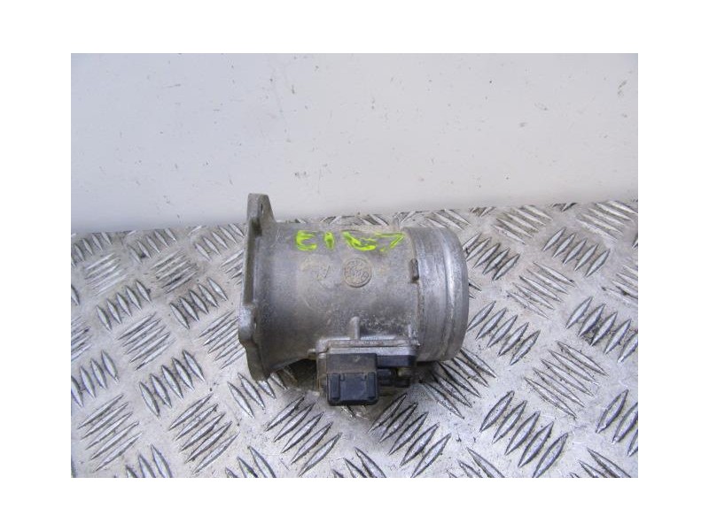 Recambio de caudalimetro : seat toledo : 1.6 g (100,61cv) [1998] para seat toledo 1.6 g referencia OEM IAM 037906461B  