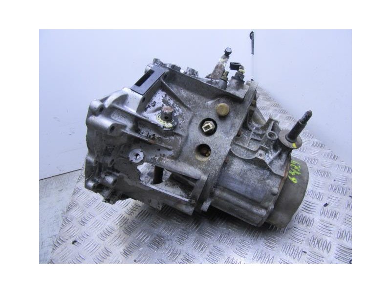Recambio de cambio 5v (gasolina) : peugeot 405 : 1.9 g (110,13cv) [1991] para peugeot 405 1.9 g referencia OEM IAM 20CJ62  