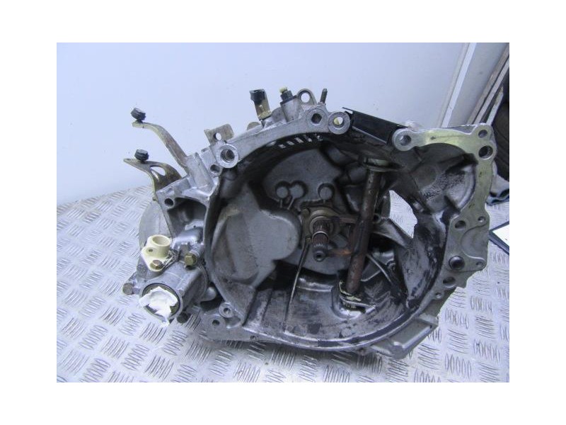 Recambio de cambio 5v (gasolina) : peugeot 405 : 1.9 g (110,13cv) [1991] para peugeot 405 1.9 g referencia OEM IAM 20CJ62  