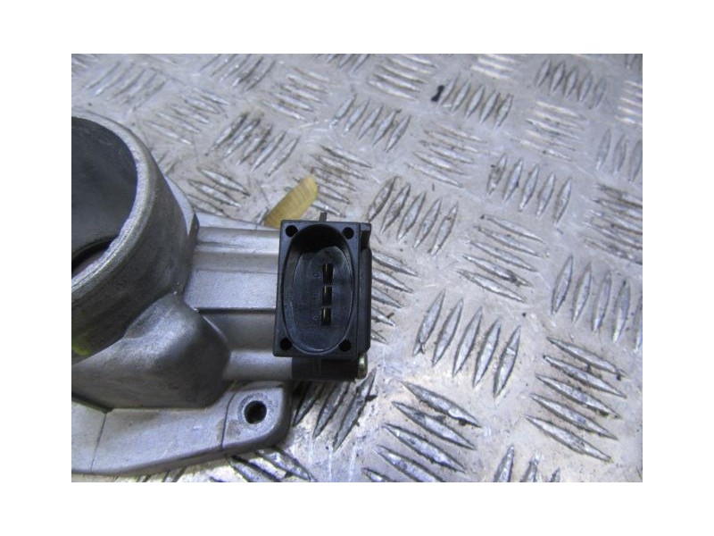 Recambio de caja mariposa : ford fiesta : 1.8 d [2001] para ford fiesta 1.8 d referencia OEM IAM 96BF-FA  