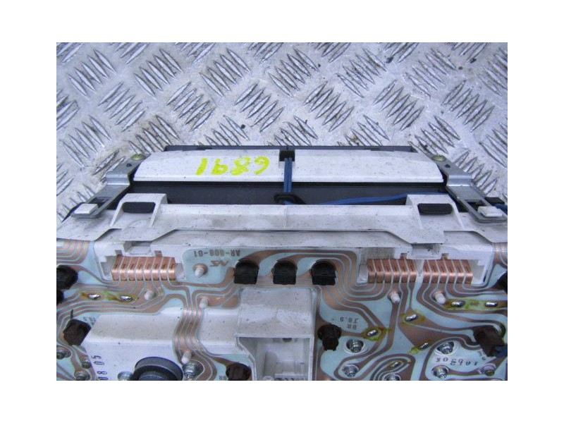 Recambio de cuadro instrumentos : rover 414 : 1.4 g (95,17cv) [1970] para rover  414 1.4 g referencia OEM IAM YAC10243  