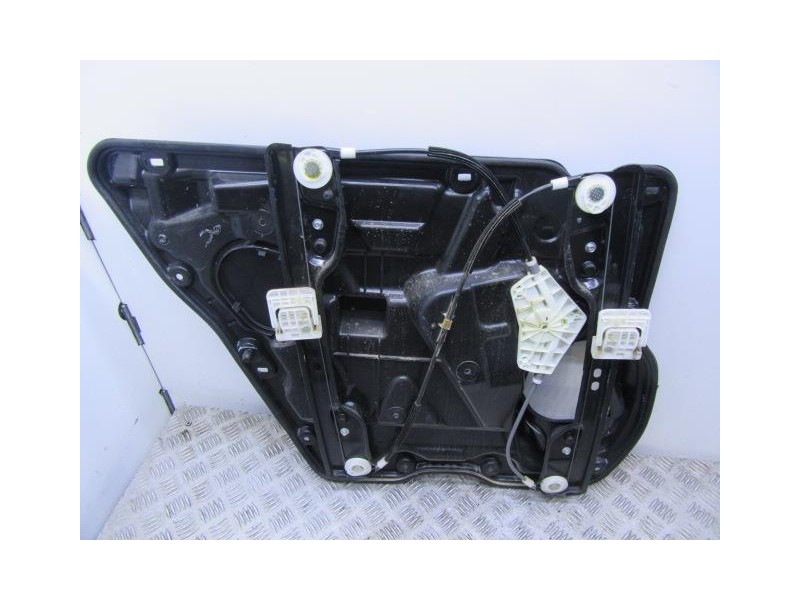 Recambio de elevalunas elec. tra. dch. : fiat freemont : 2.0 jtd (104,69cv) [2016] para fiat freemont 2.0 jtd referencia OEM IAM