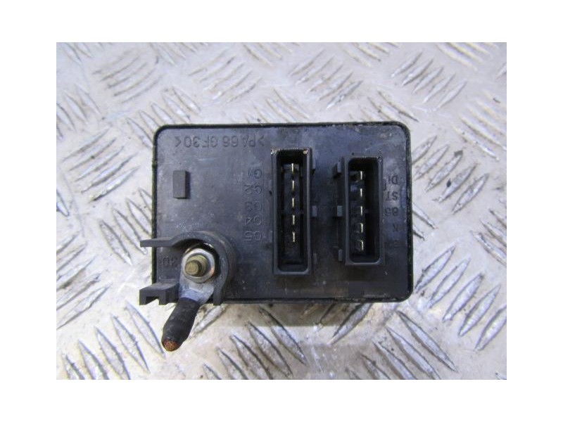 Recambio de caja calentadores : fiat punto : 1.3 jtd (74,78cv) [2008] para fiat punto 1.3 jtd referencia OEM IAM 55193073  