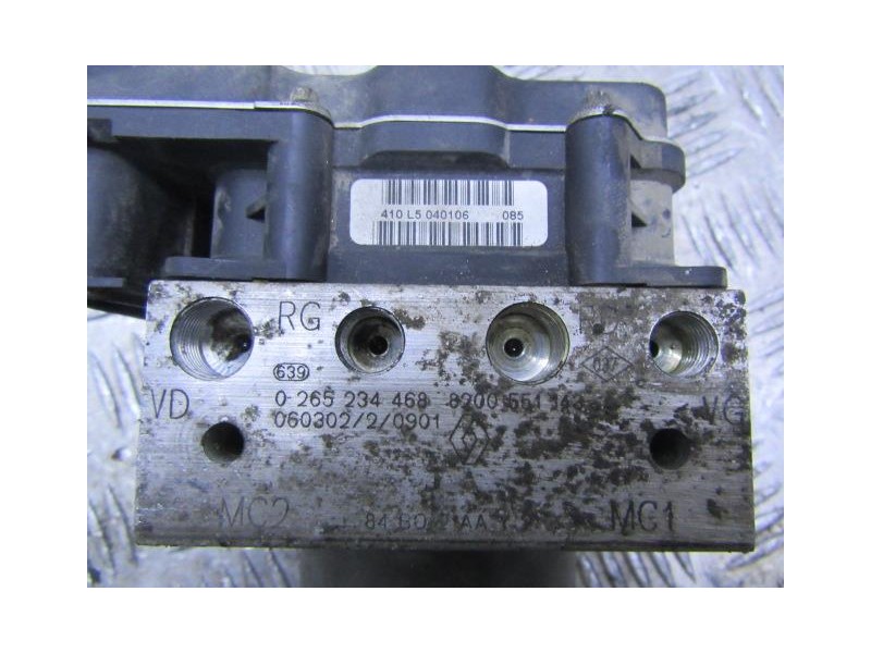 Recambio de abs : renault megane : 2.0 g (135,28cv) [2006] para renault megane 2.0 g referencia OEM IAM 0265234468  
