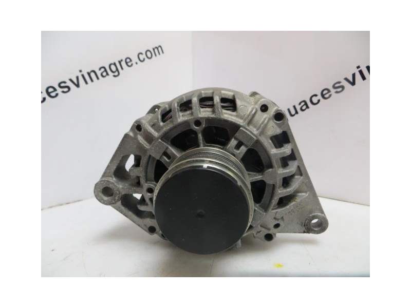 Recambio de alternador para renault megane 1.9 dci /f9q k7 referencia OEM IAM LRB00507  