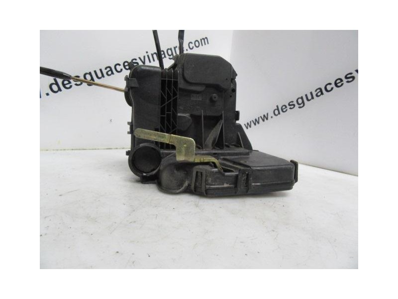 Recambio de cerradura pta. del. dch. : m. benz c 270 : 2.7 dci automatico [2002] para m. benz c 270 2.7 dci automatico referenci